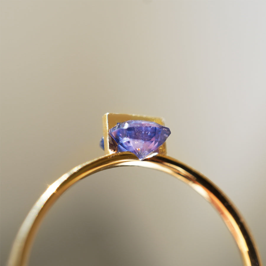 BAND RING SAPPHIRE #3176