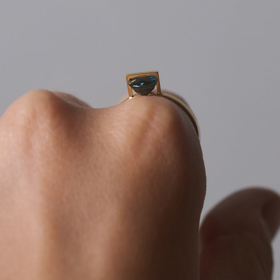 BAND RING SAPPHIRE #2488
