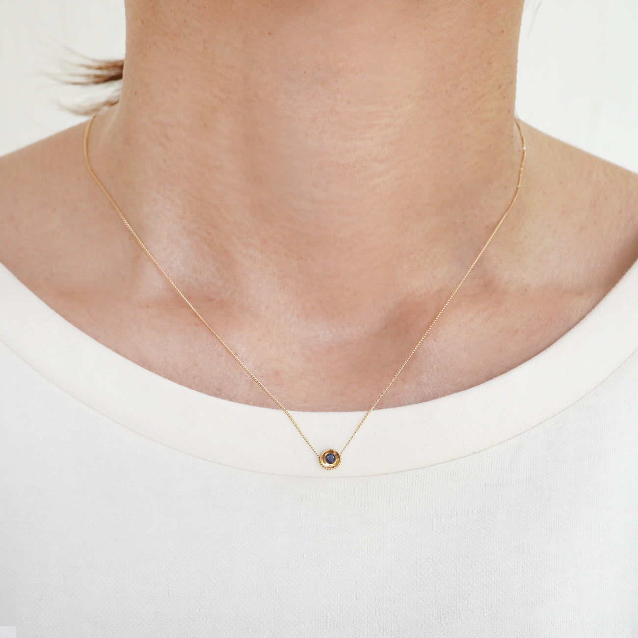 SPOT NECKLACE