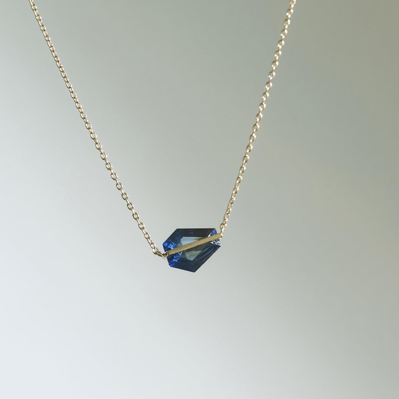 BAND NECKLACE SAPPHIRE #3942