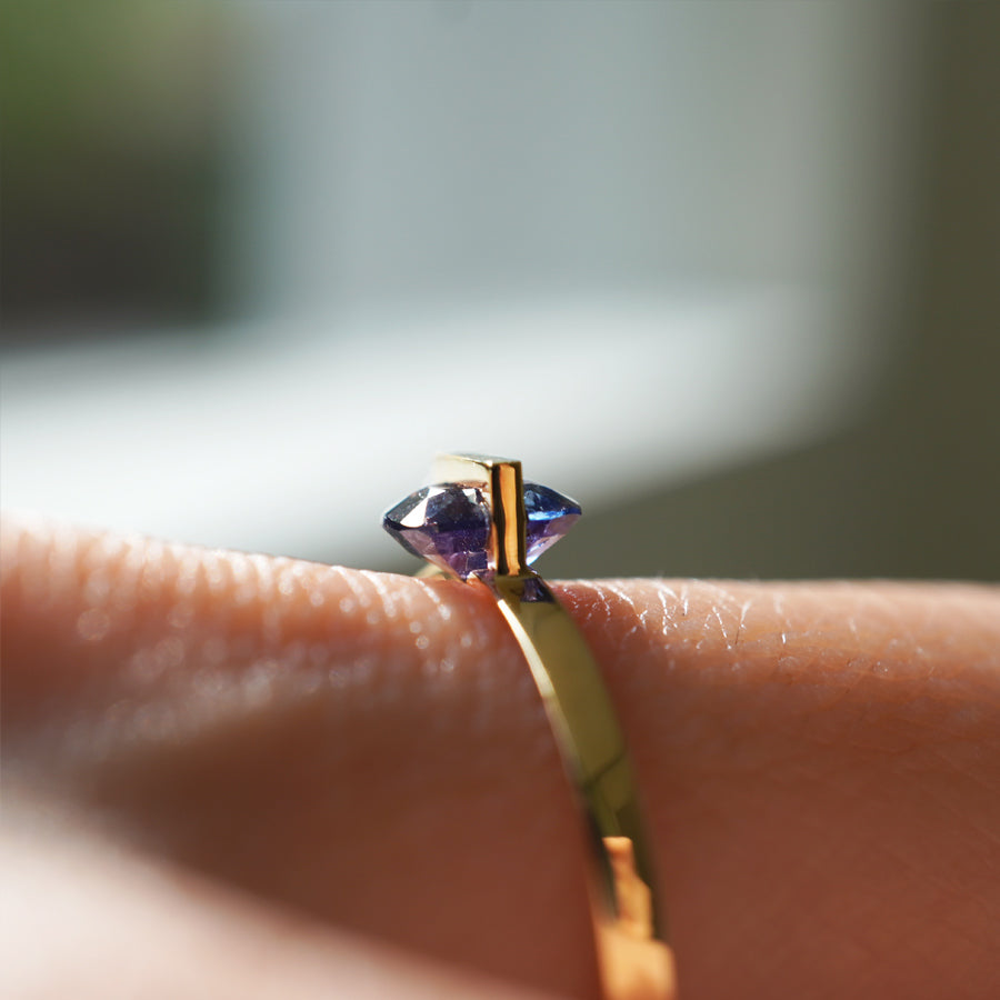 BAND RING SAPPHIRE #3176