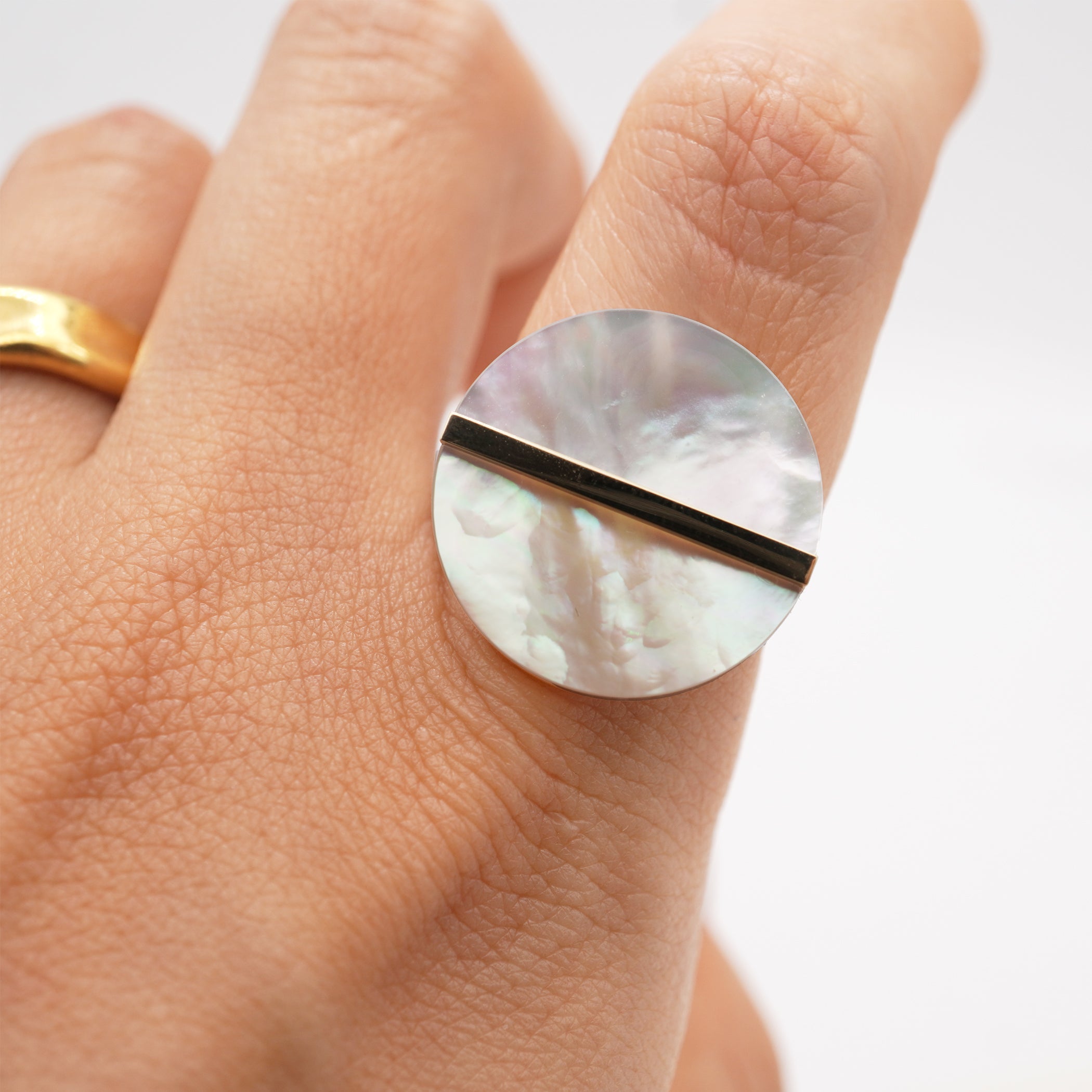 SLICE RING 白蝶貝#3663