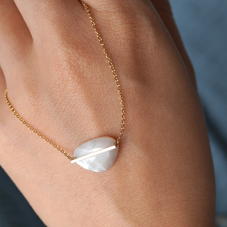 BAND NECKLACE MOTHER OF PEARL #3864