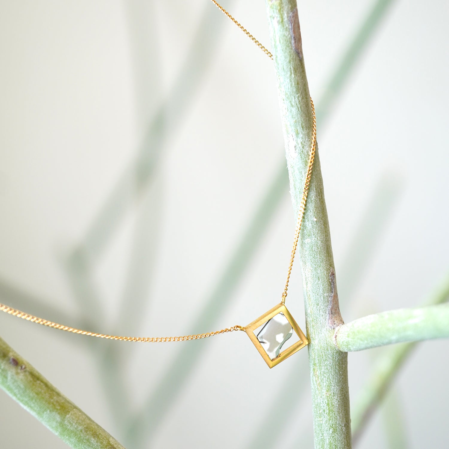 FRAME DIAMOND NECKLACE #2803