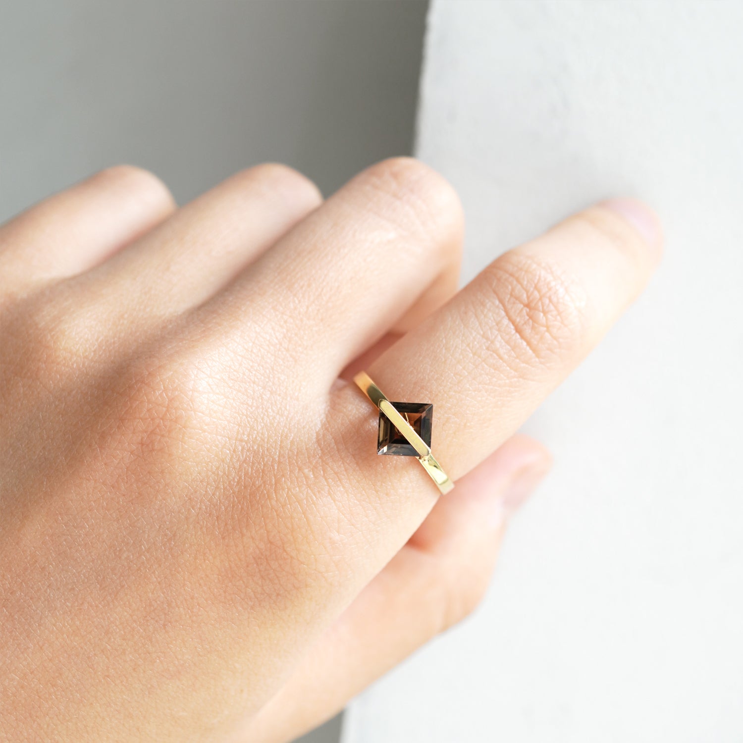 BAND RING SMOKY QUARTZ#3620