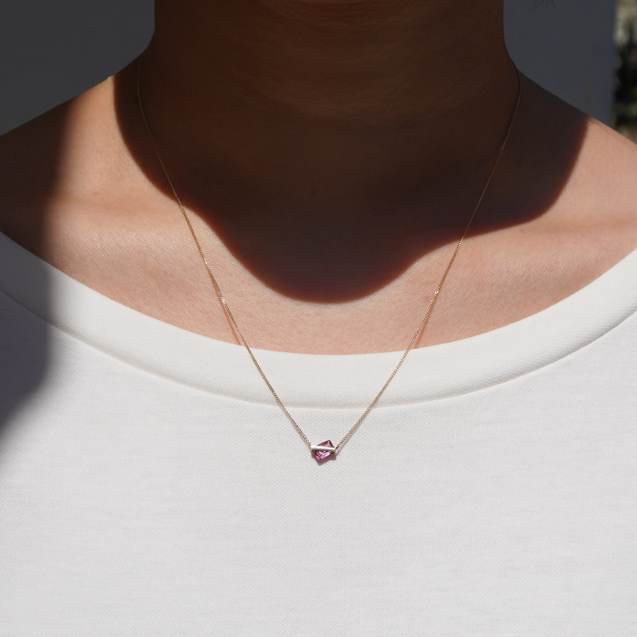 BAND NECKLACE SPINEL #3819
