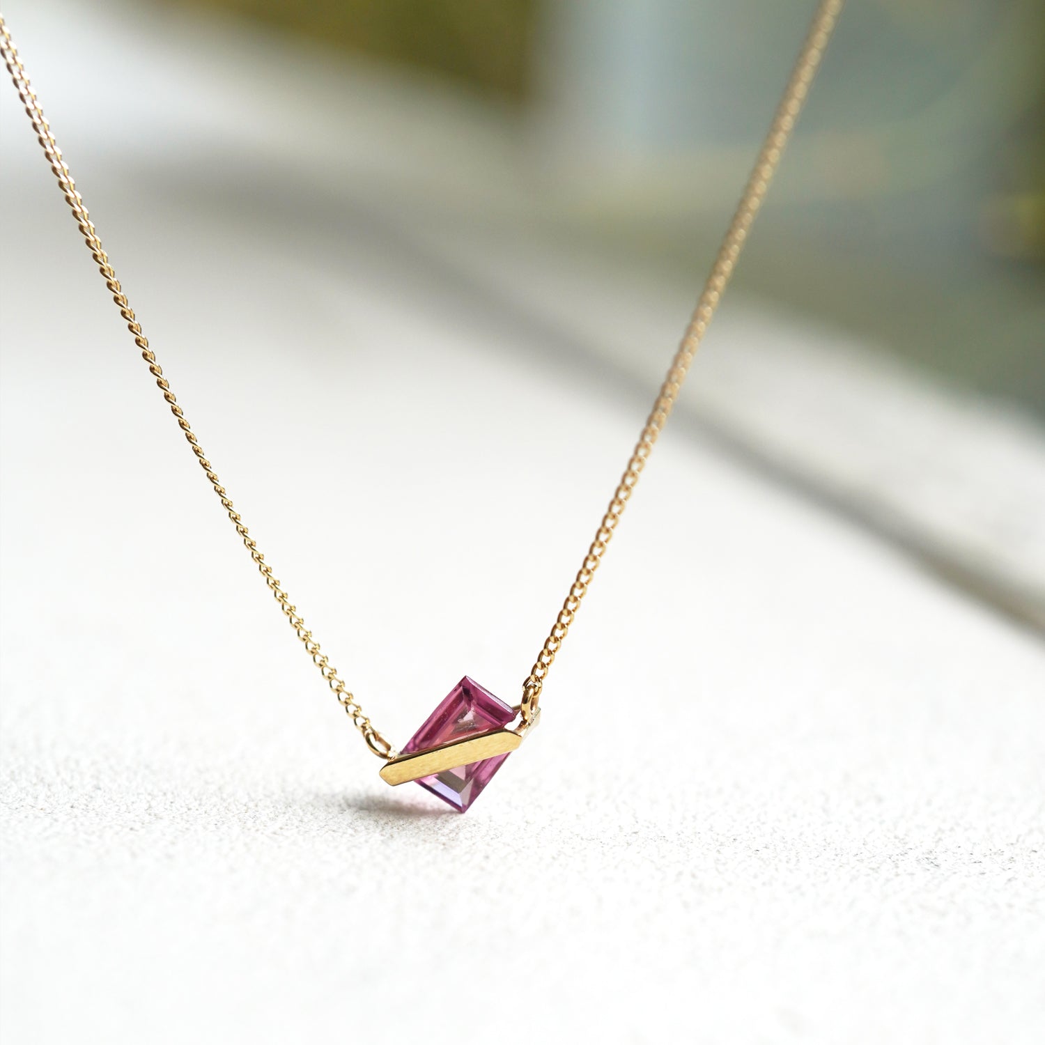 BAND NECKLACE SPINEL #3819