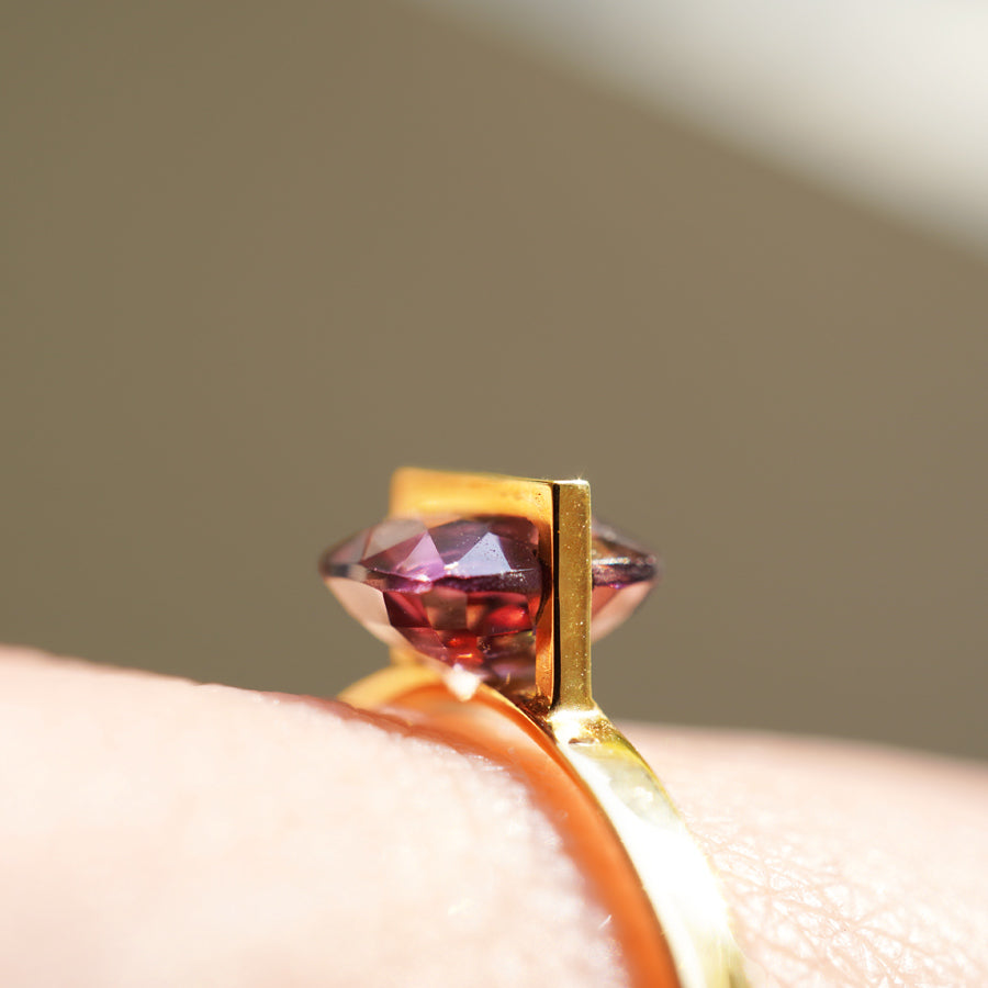 BAND RING SPINEL #2196