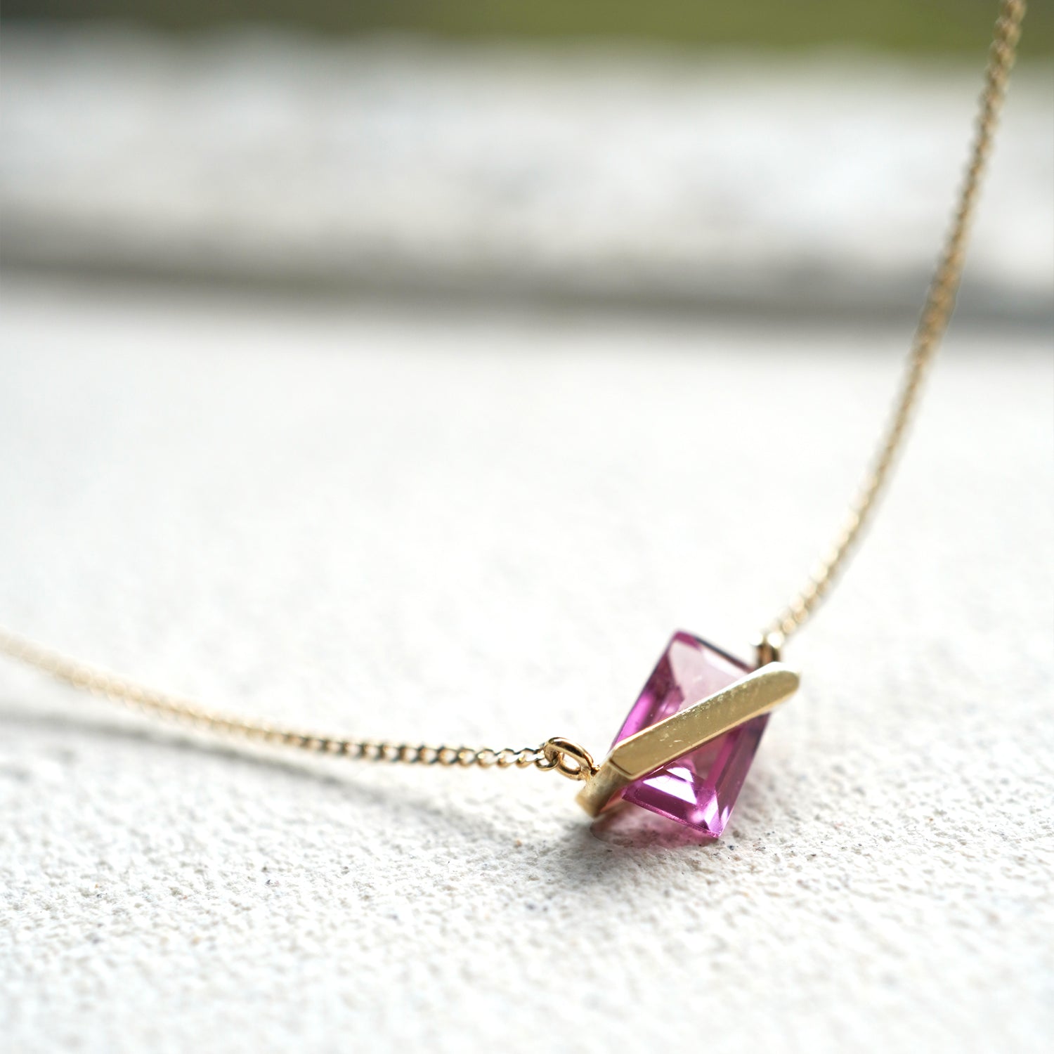 BAND NECKLACE SPINEL #3819