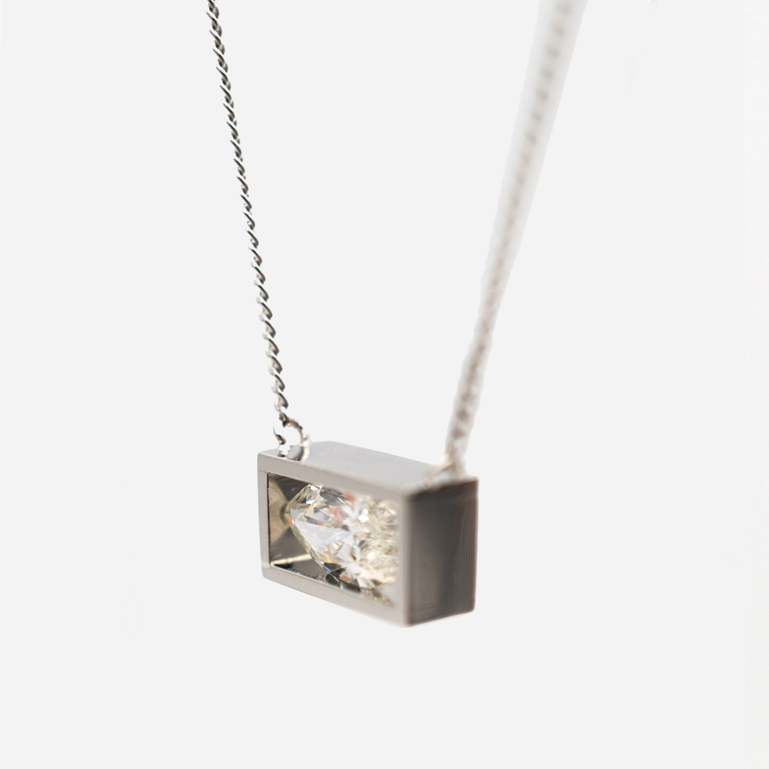 POSITION NECKLACE 0.34ct #3790