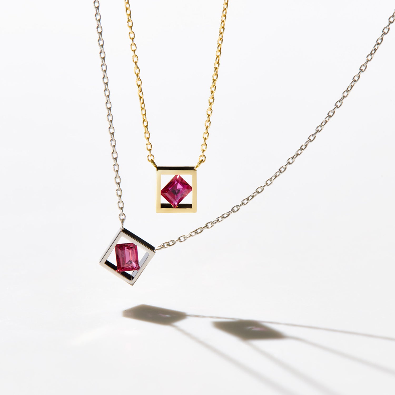 POSITION NECKLACE RUBY #3740
