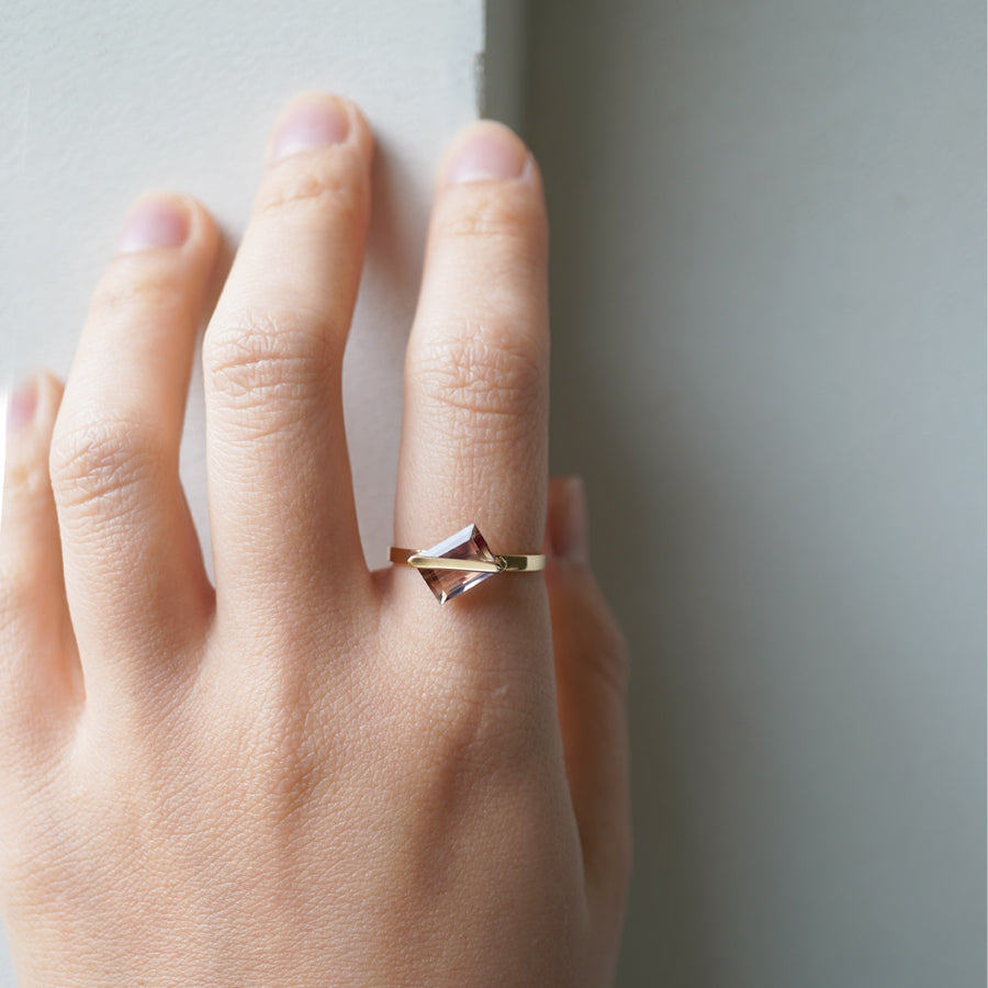 BAND RING OREGON SUNSTONE #4123