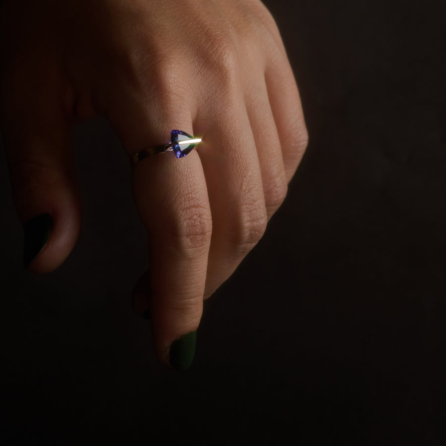 BAND RING TANZANITE#4005