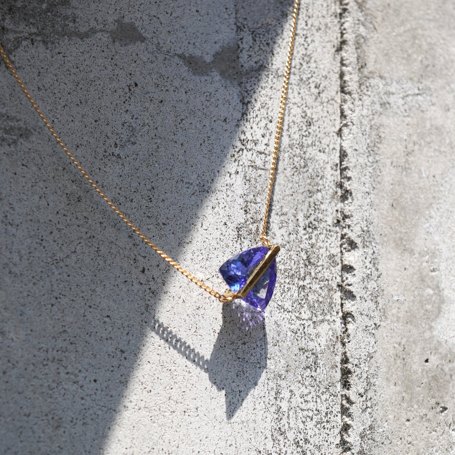 BAND NECKLACE TANZANITE #4106