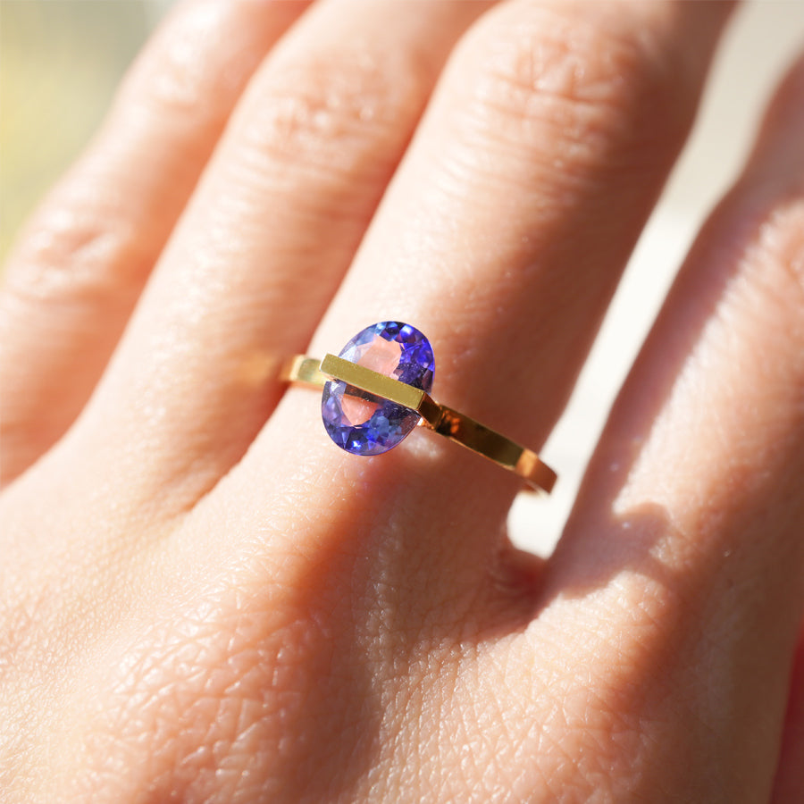BAND RING TANZANITE #2362