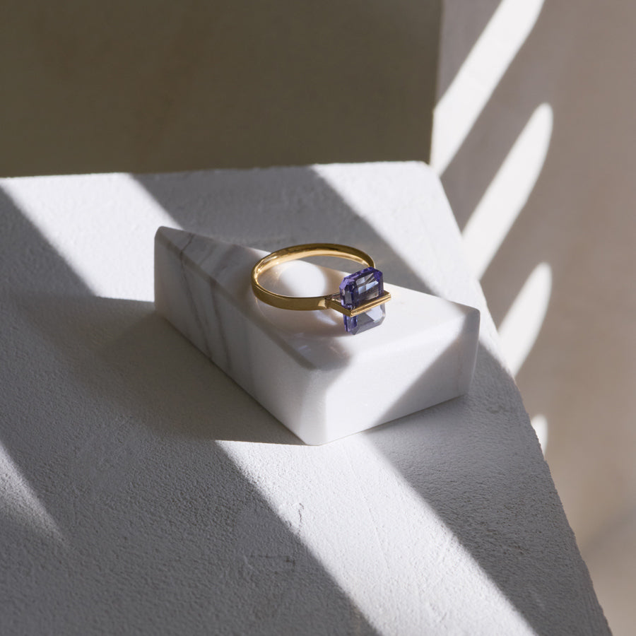 BAND RING TANZANITE#4085