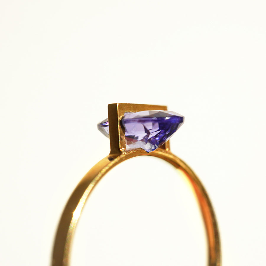 BAND RING TANZANITE #2362