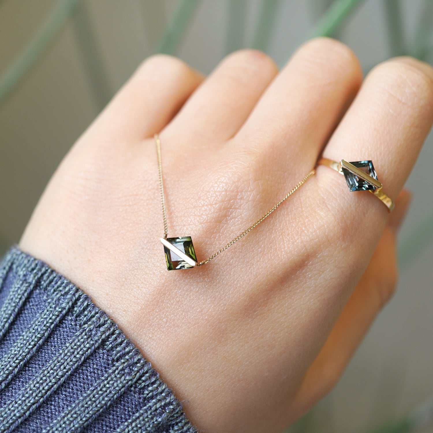 BAND NECKLACE TOURMALINE #3818