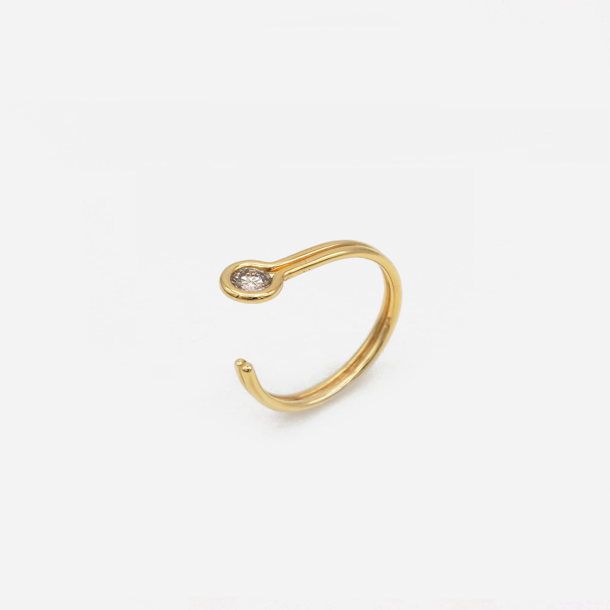 ROUND DIAMOND RING #1617
