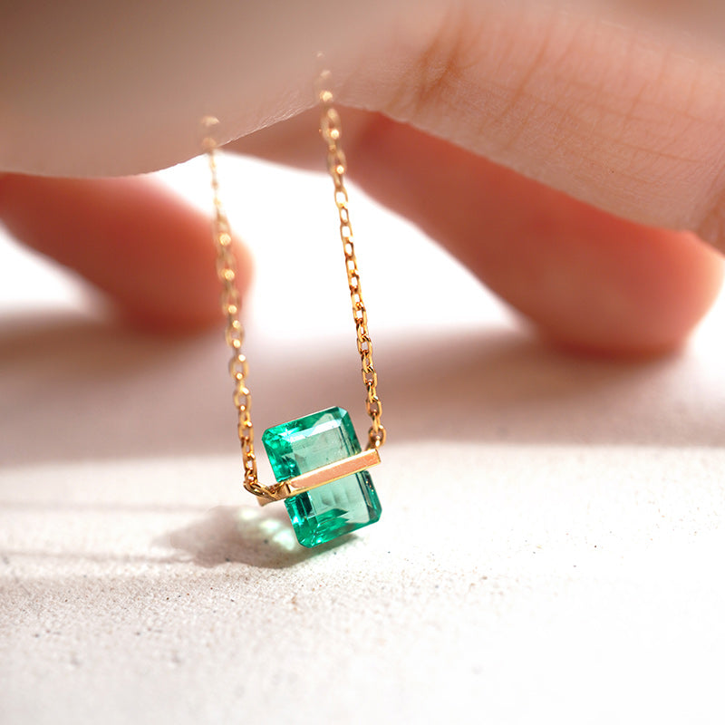 BAND NECKLACE EMERALD #2791