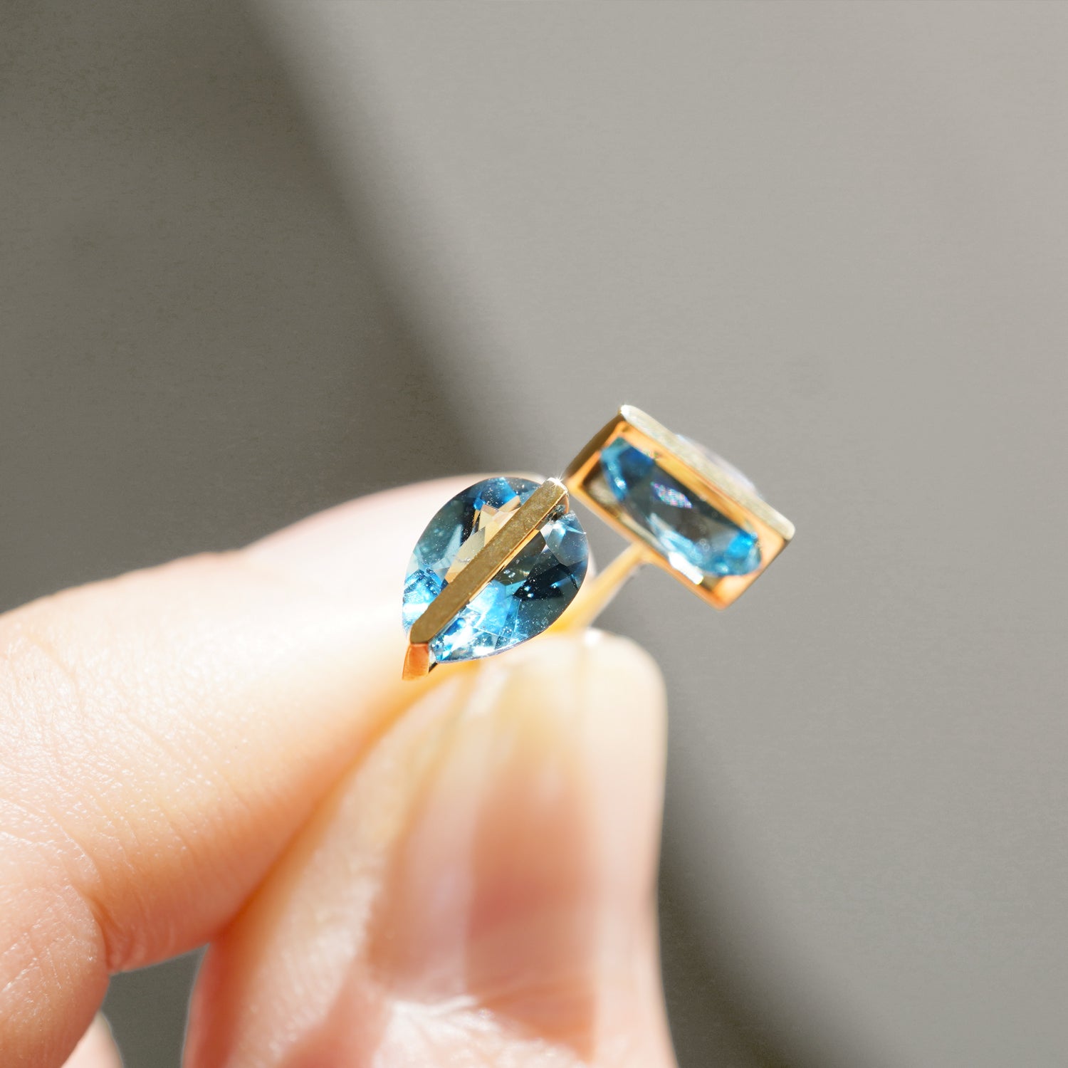 BAND EARRINGS AQUAMARINE #2743