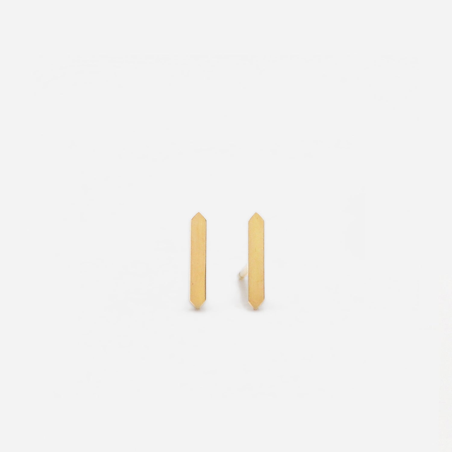 BAND BESIDE EARRINGS S