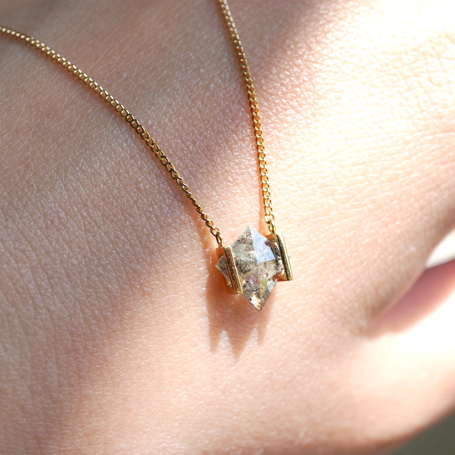 NATURAL DIAMOND NECKLACE #2829