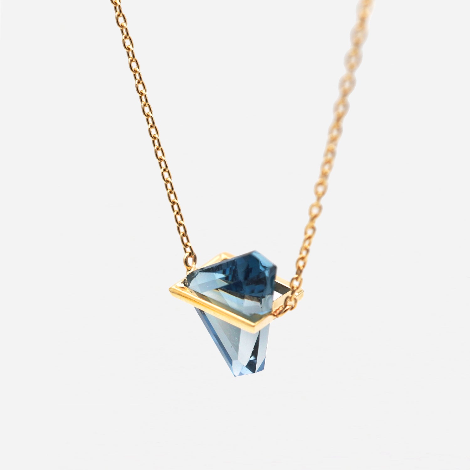 BAND NECKLACE  BLUE TOPAZ #2786