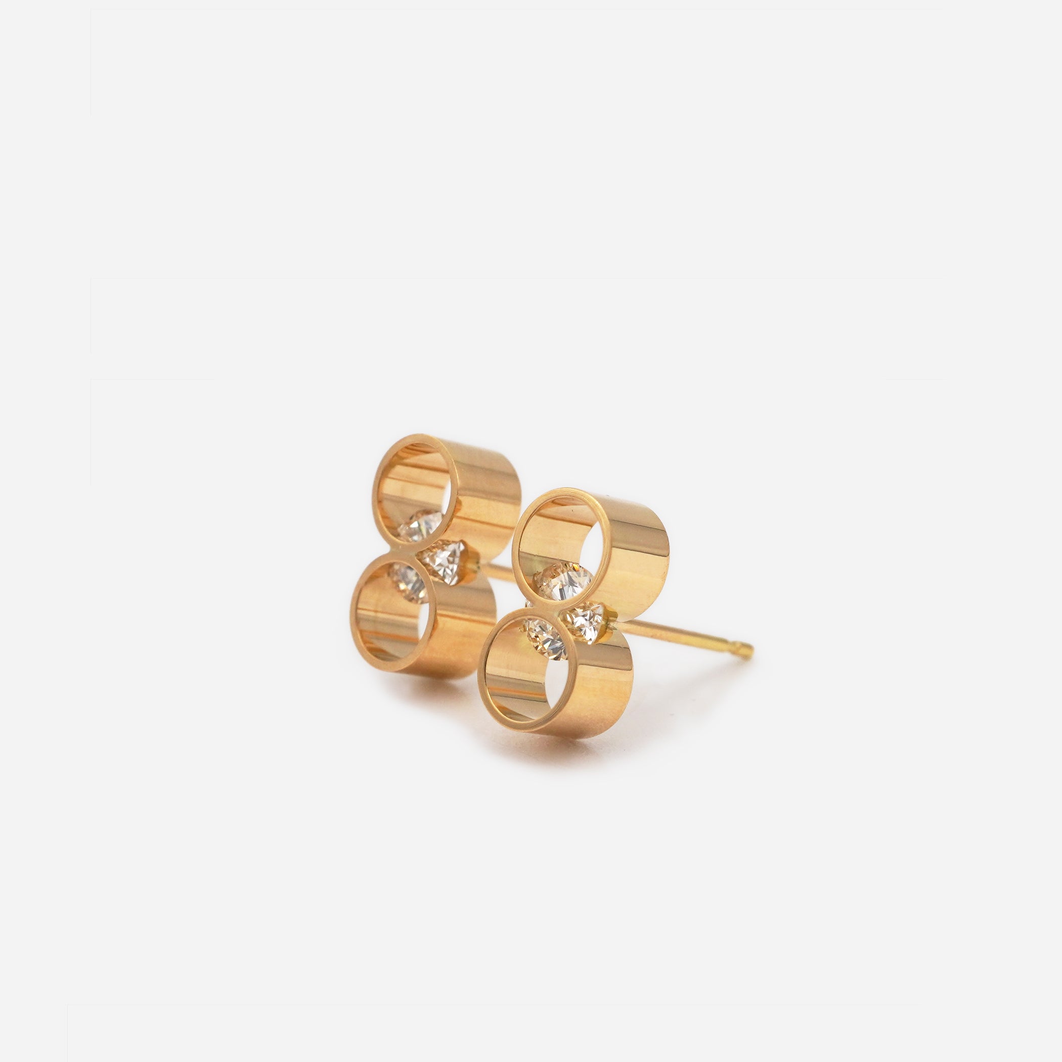 CON EARRINGS short
