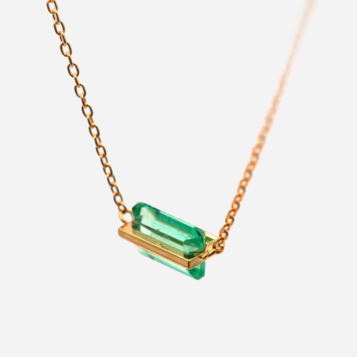 BAND NECKLACE EMERALD #2678