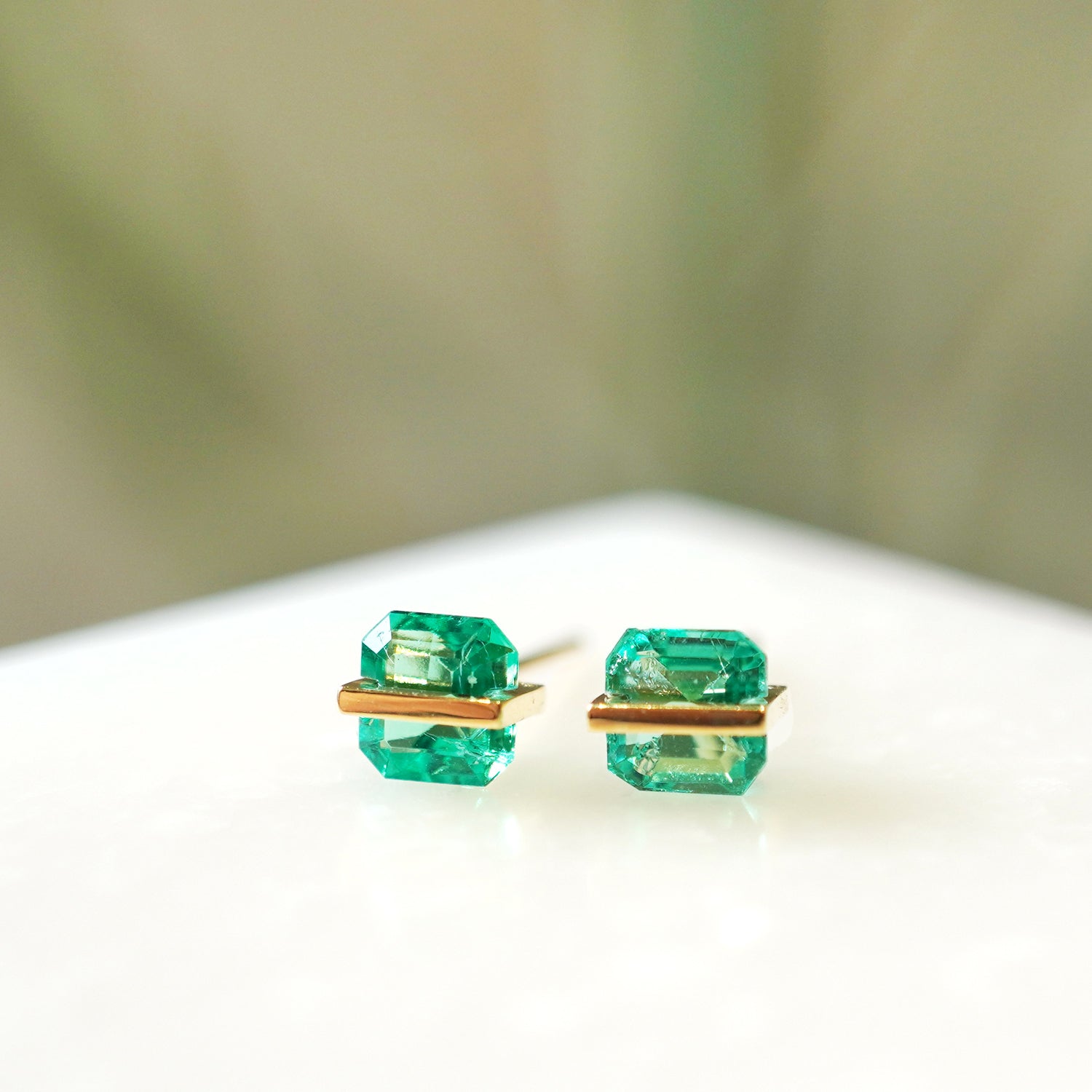 BAND EARRINGS EMERALD #2941