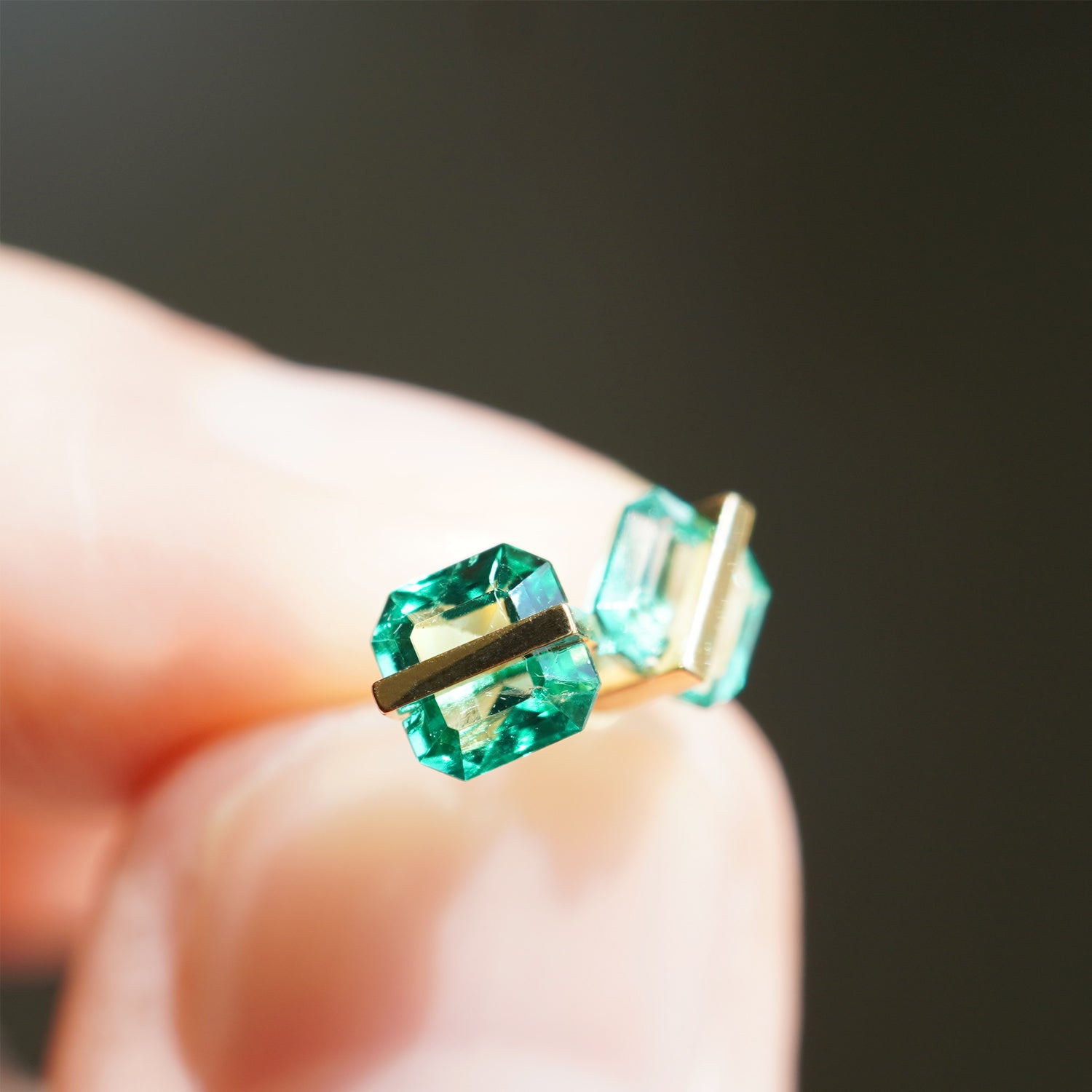 BAND EARRINGS EMERALD #2941