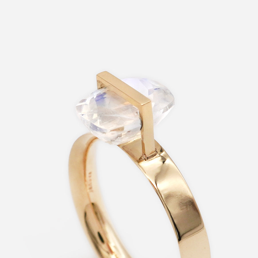 BAND RING MOONSTONE #2525