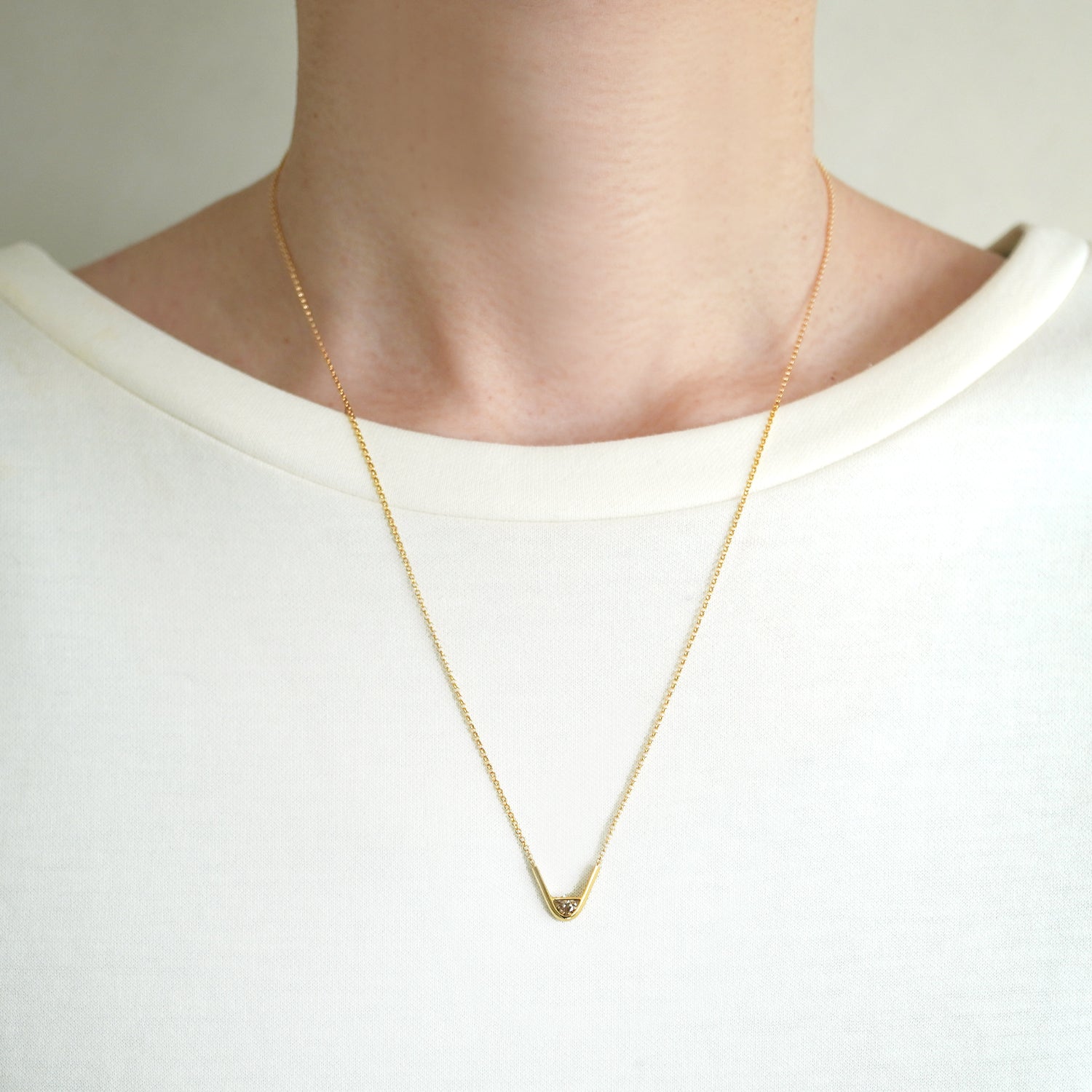 TIP NECKLACE