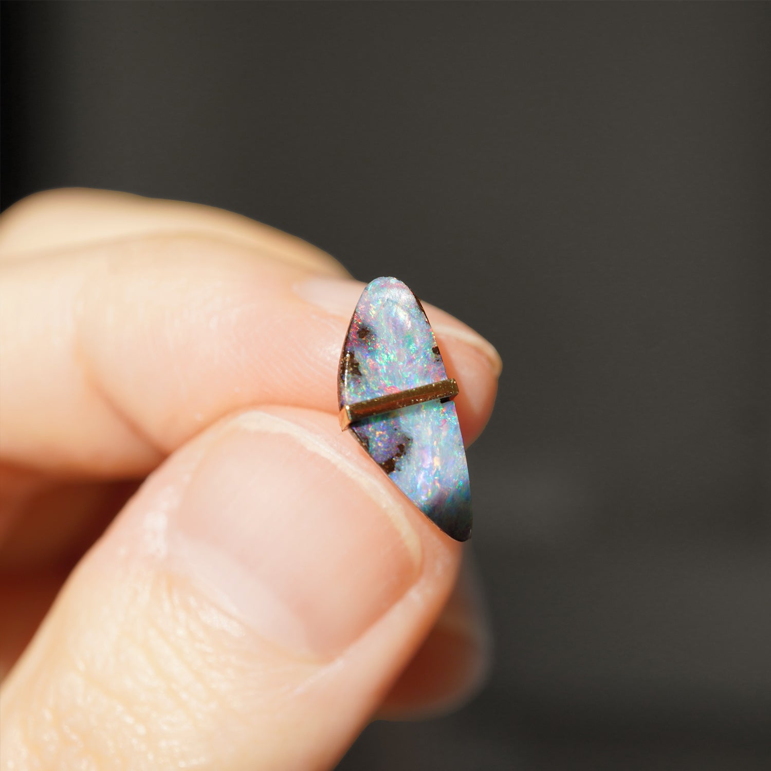 BAND SINGLE EARRING BOULDER OPAL #2675