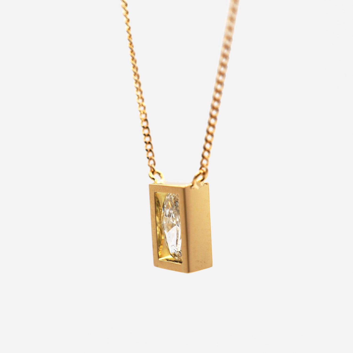 POSITION NECKLACE 0.17ct #2646