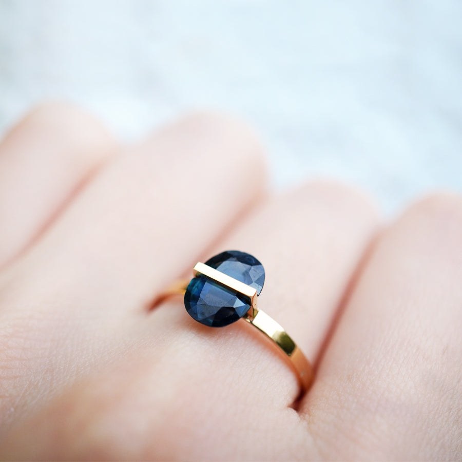 BAND RING SAPPHIRE #1882