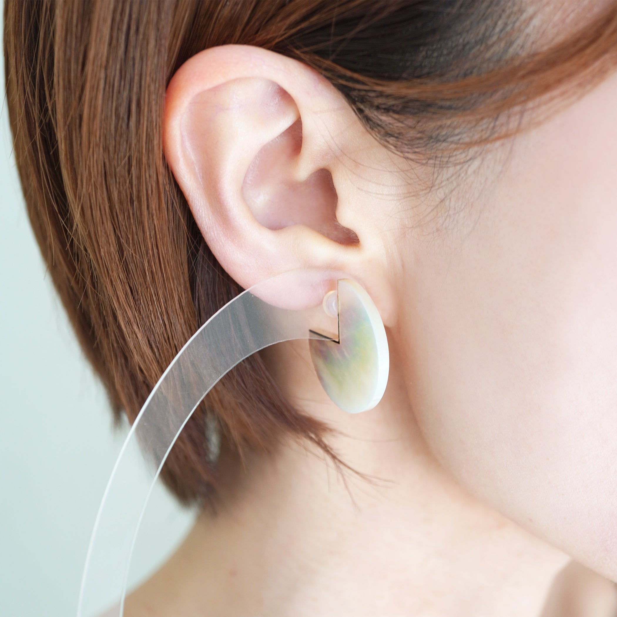 SLICE EARRING SINGLE 白蝶貝 #2871