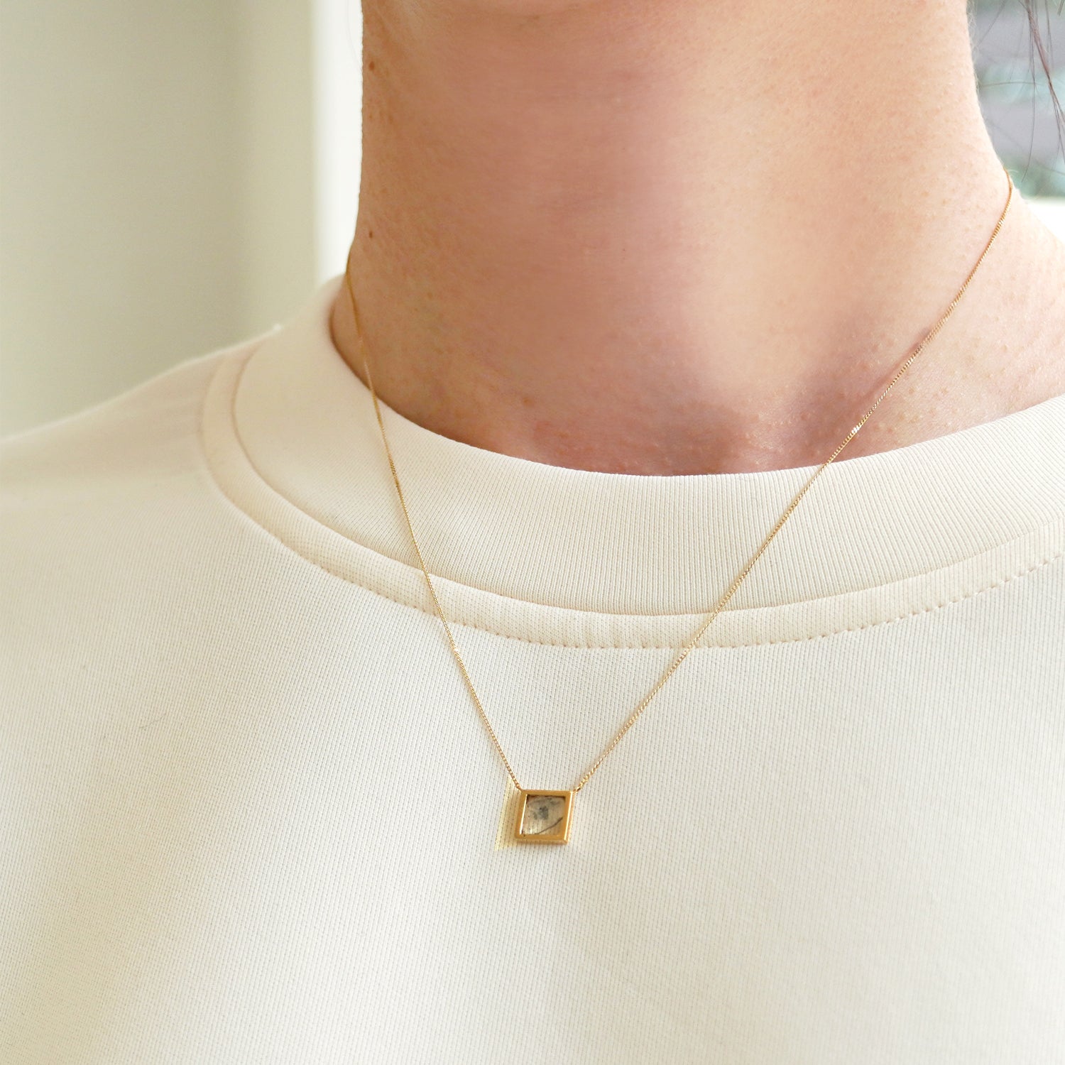 FRAME DIAMOND NECKLACE #2122