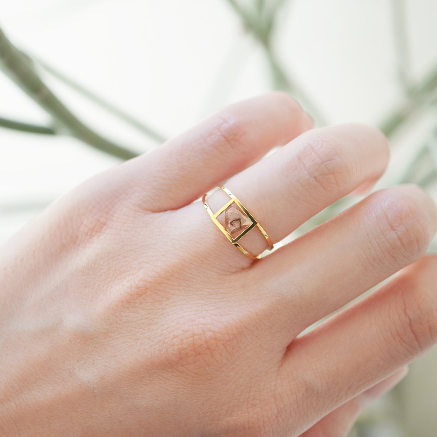 FRAMEDIAMOND RING #2562