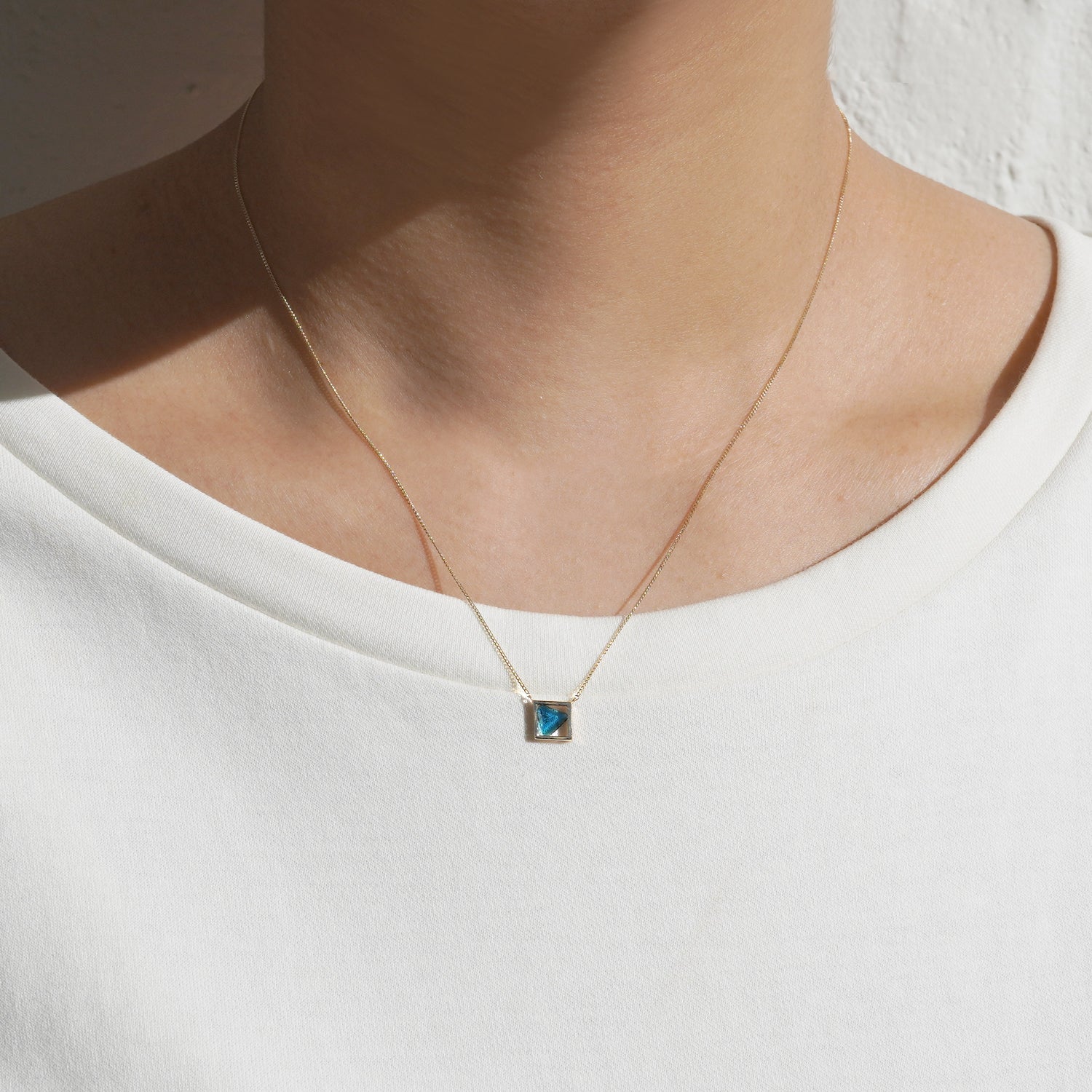 FRAME DIAMOND NECKLACE BLUE #2764