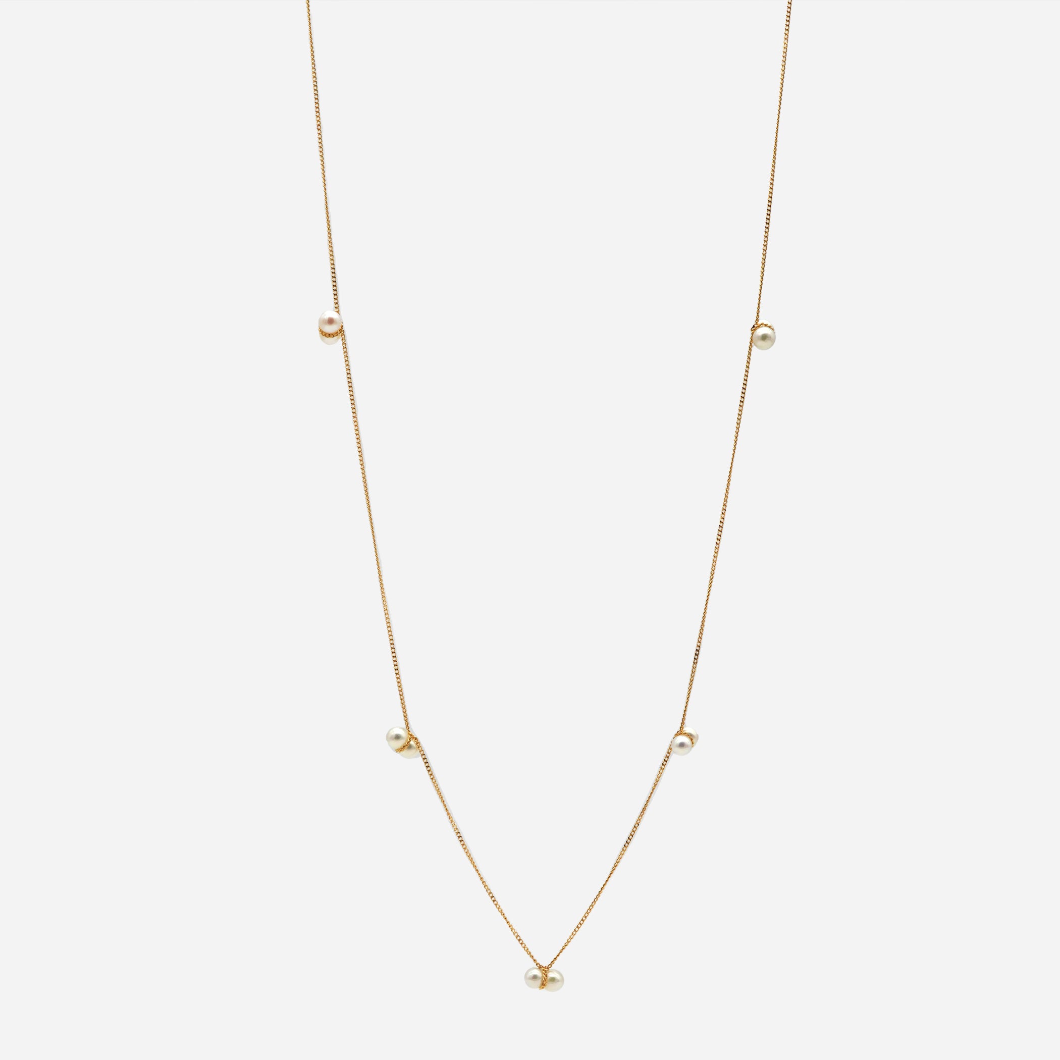 TWIN PEARL NECKLACE STATION