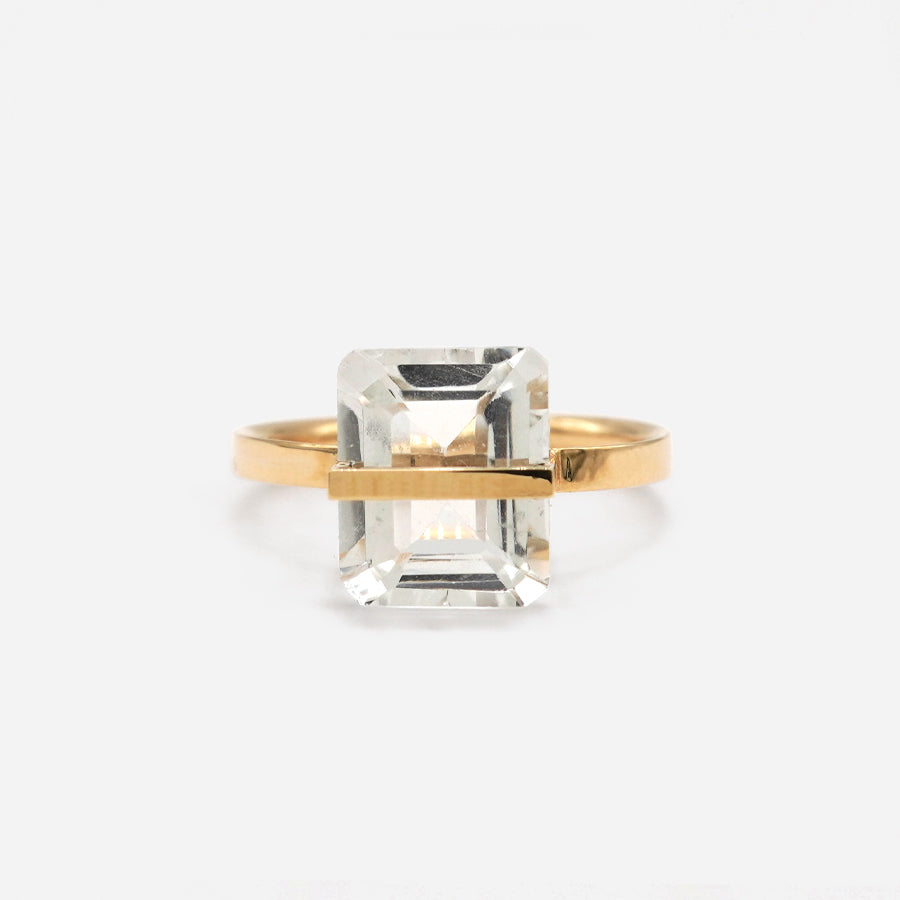 BAND RING WHITE TOPAZ #2304