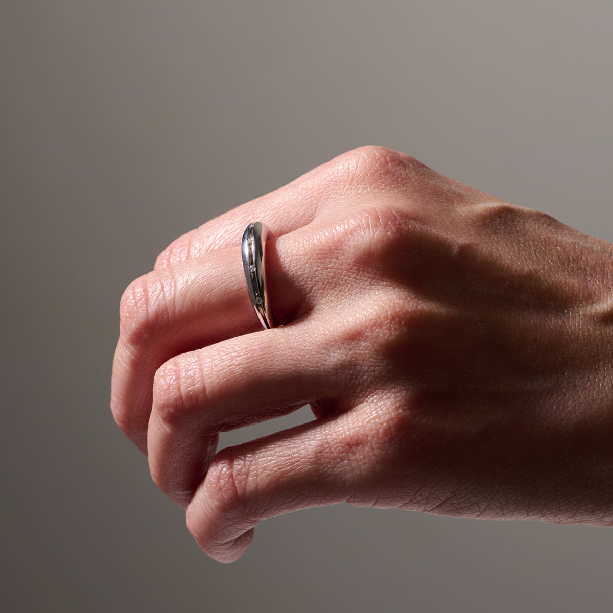 HOLLOW RING 01 SV/S