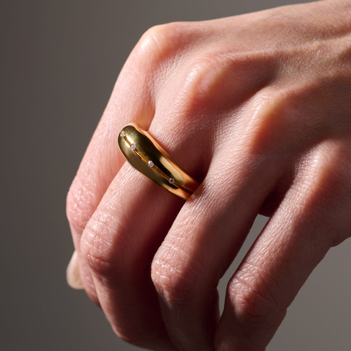 HOLLOW RING 02 SV/G