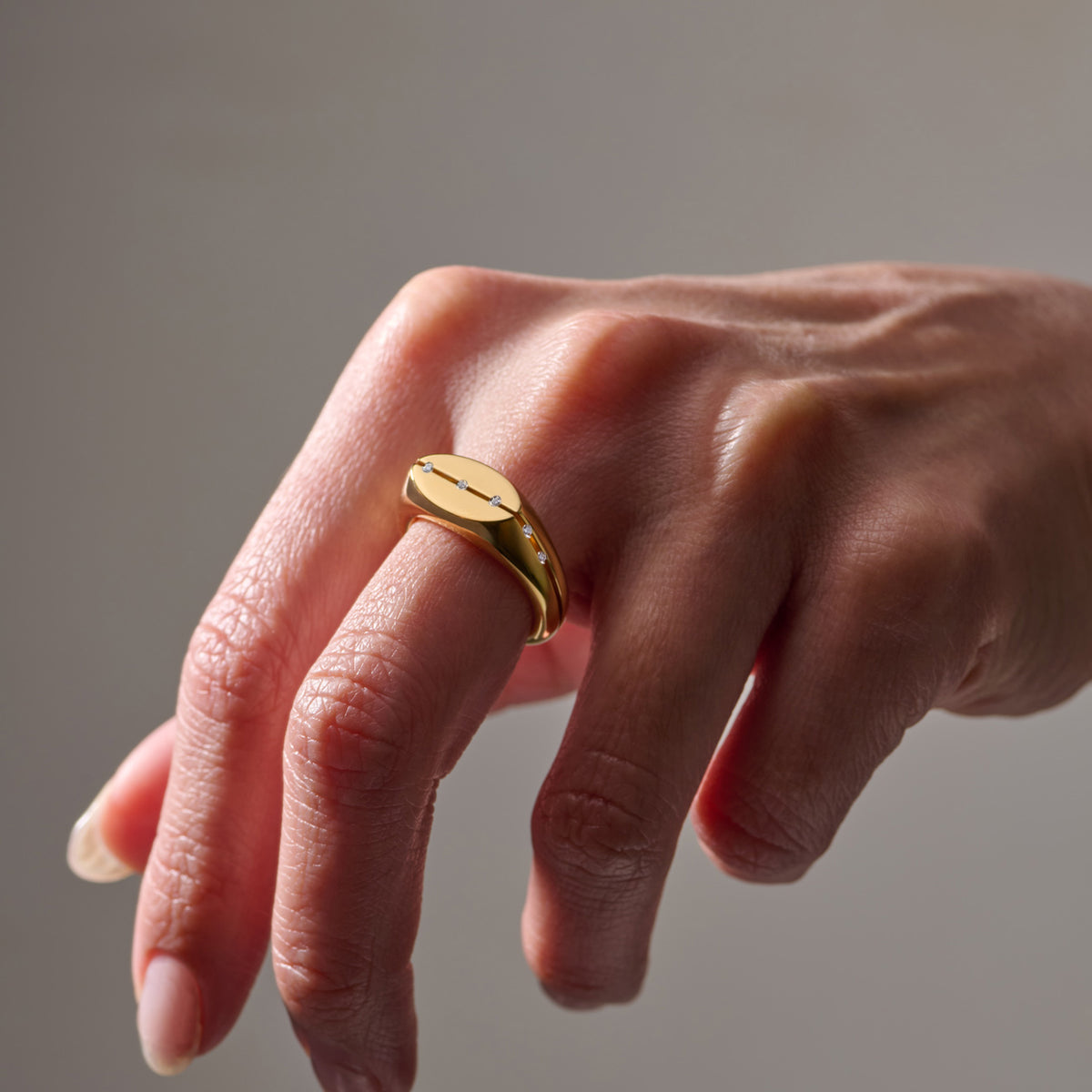 HOLLOW RING 03 SV/G