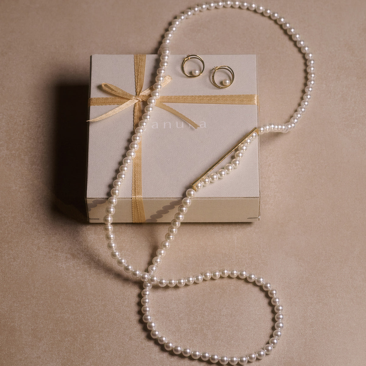 [数量限定] CLIP PEARL EARRING S & ATTACHMENT NECKLACE