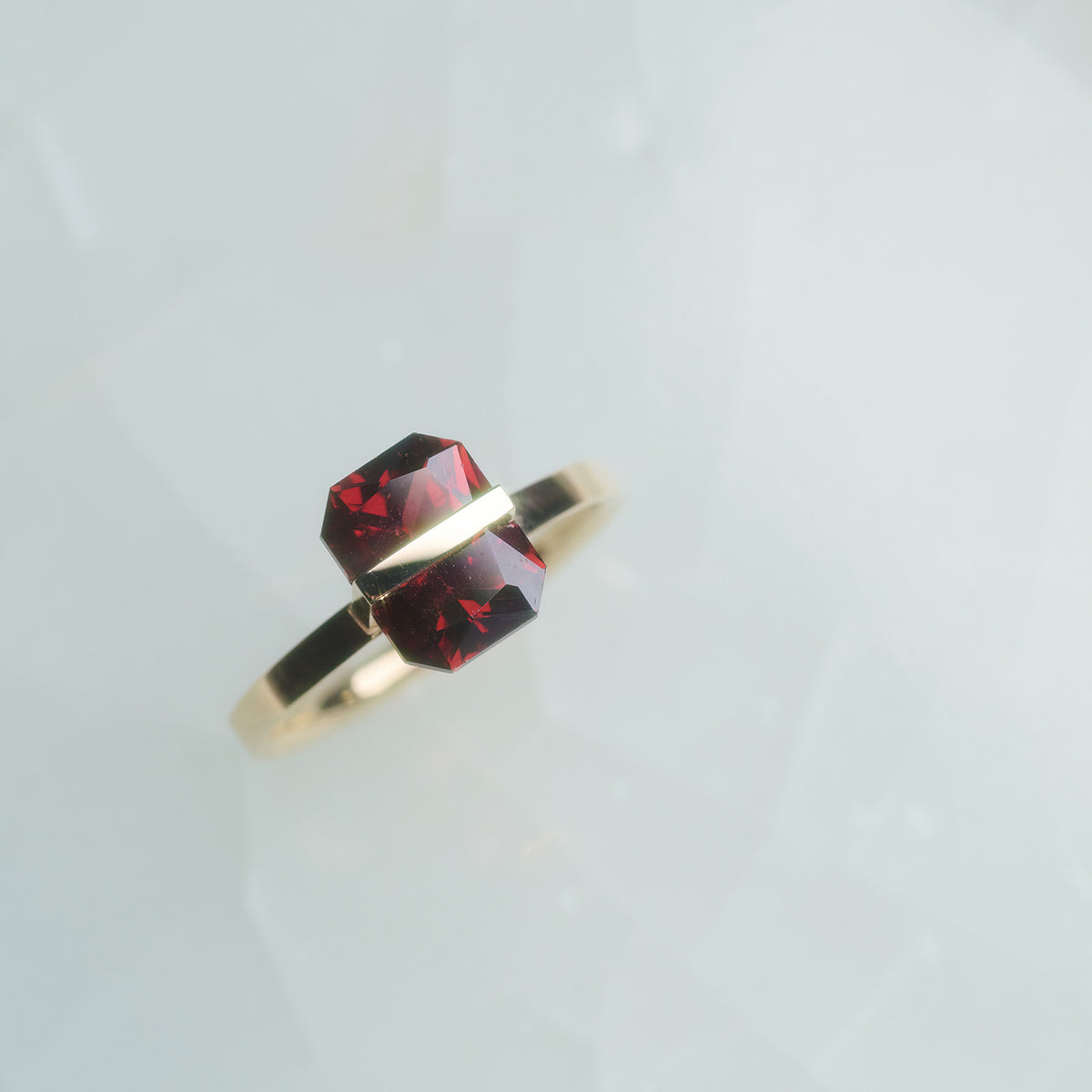 BAND RING GARNET#3882