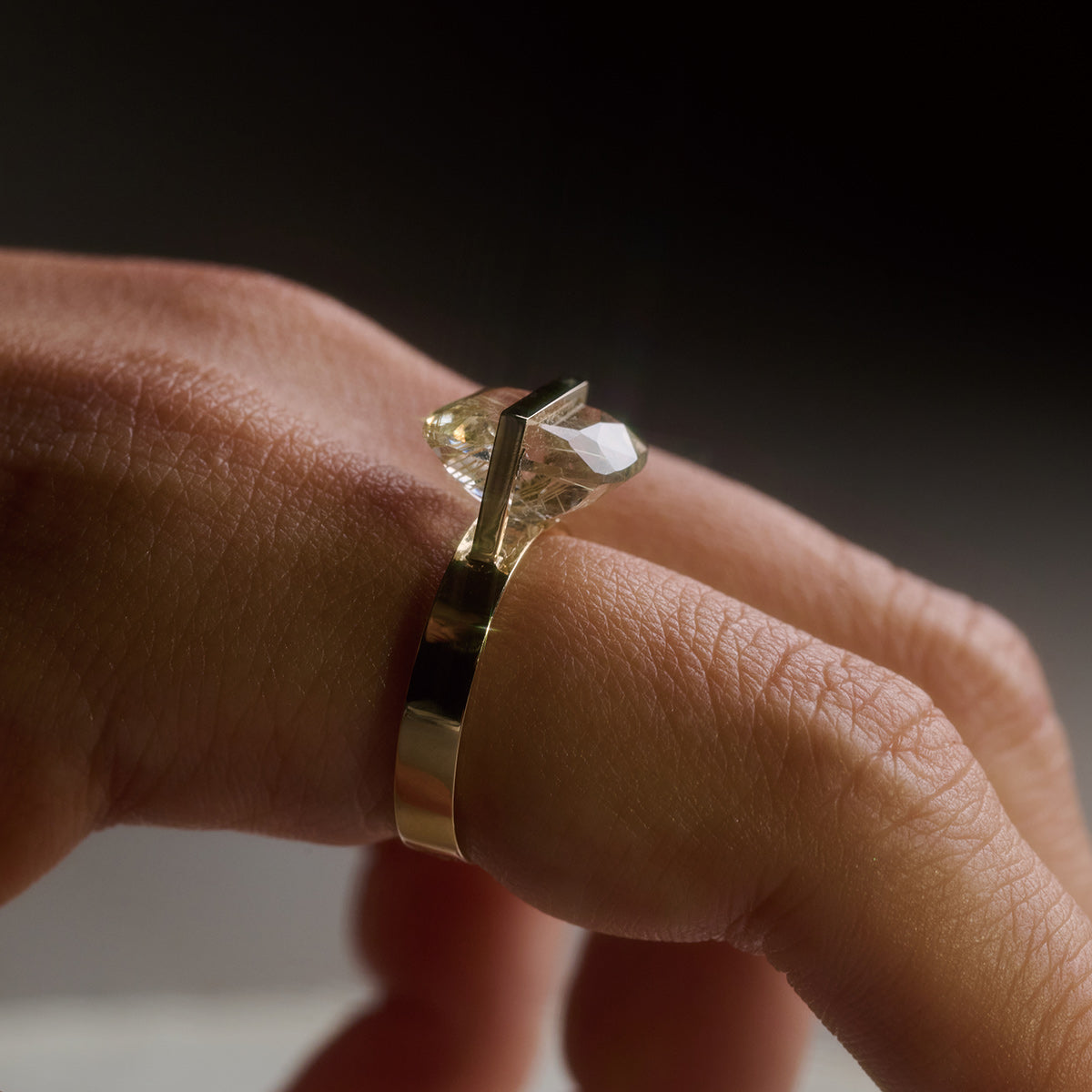 BAND RING RUTIL QUARTZ#4016