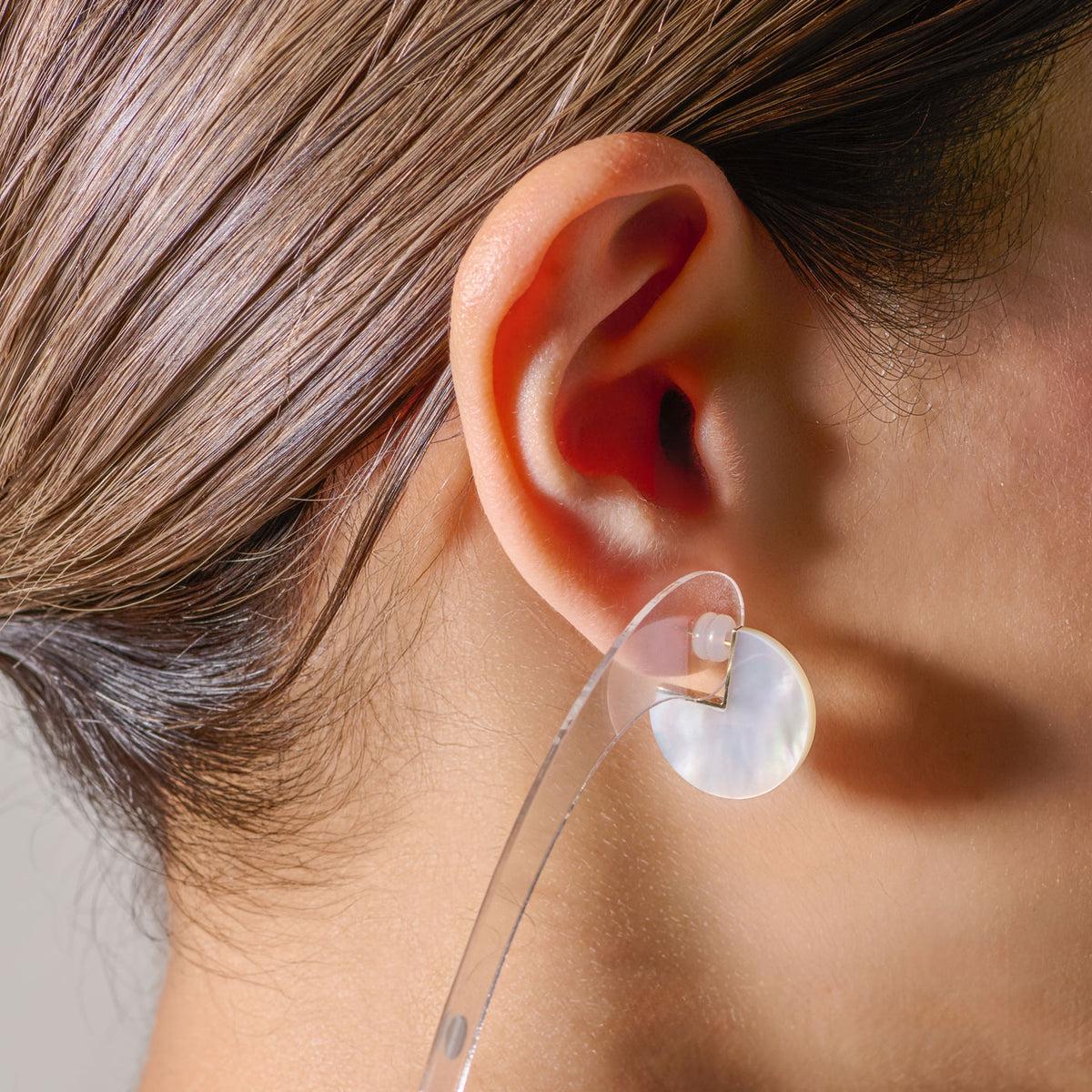 SLICE MINI EARRINGS SINGLE MOTHER-OF-PEARL #4212